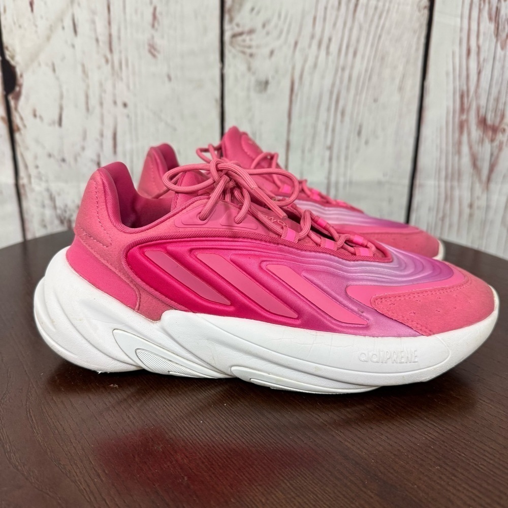 Adidas Ozweego women’s Pink Sneakers Size 7 EUC